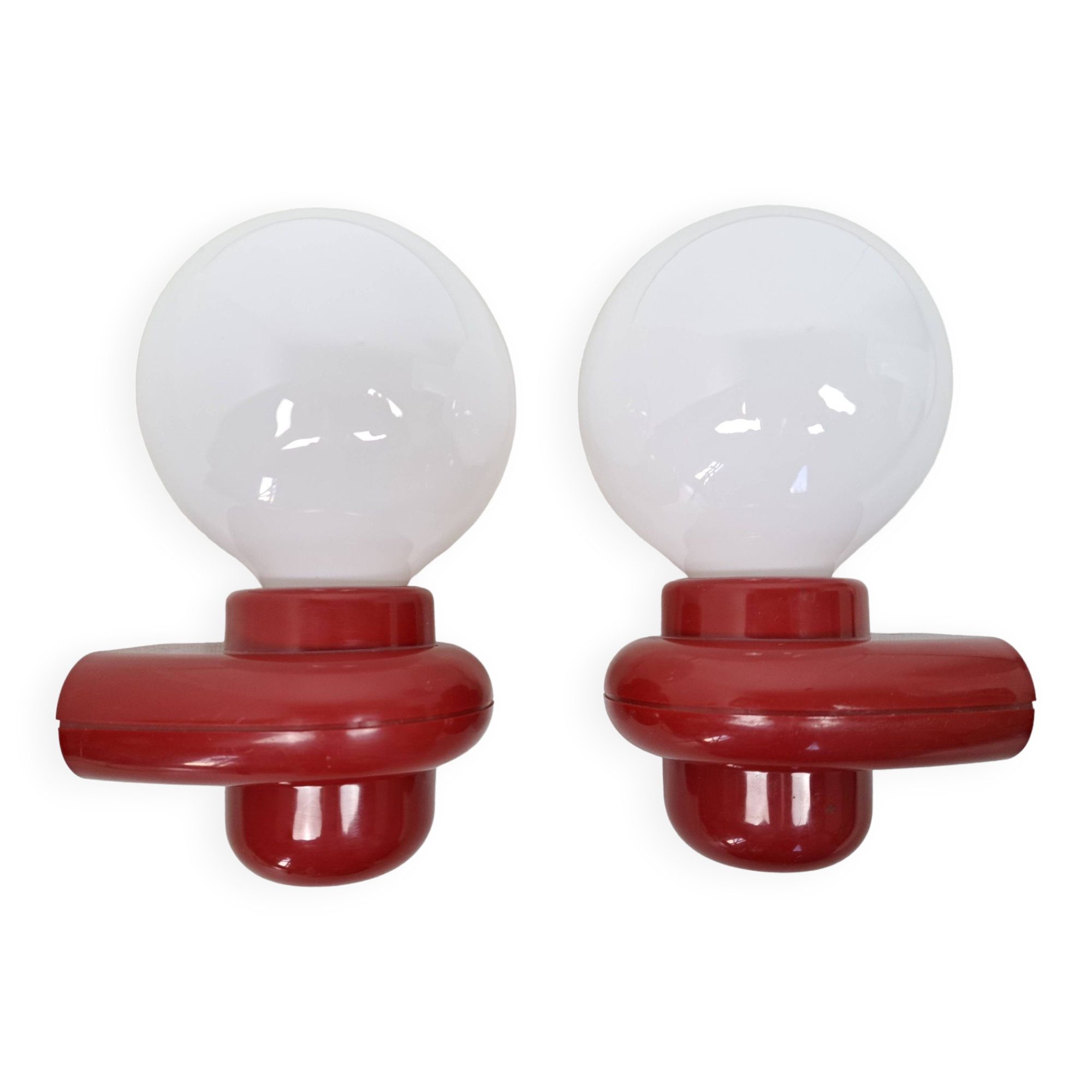 Pair of Allibert wall lights