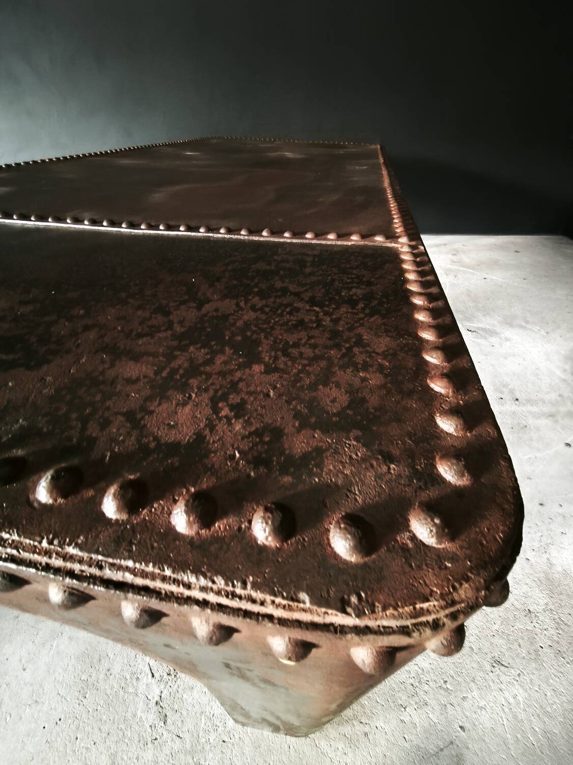 Riveted industrial table