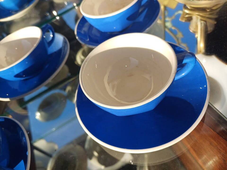 Villeroy & Boch cups and saucers