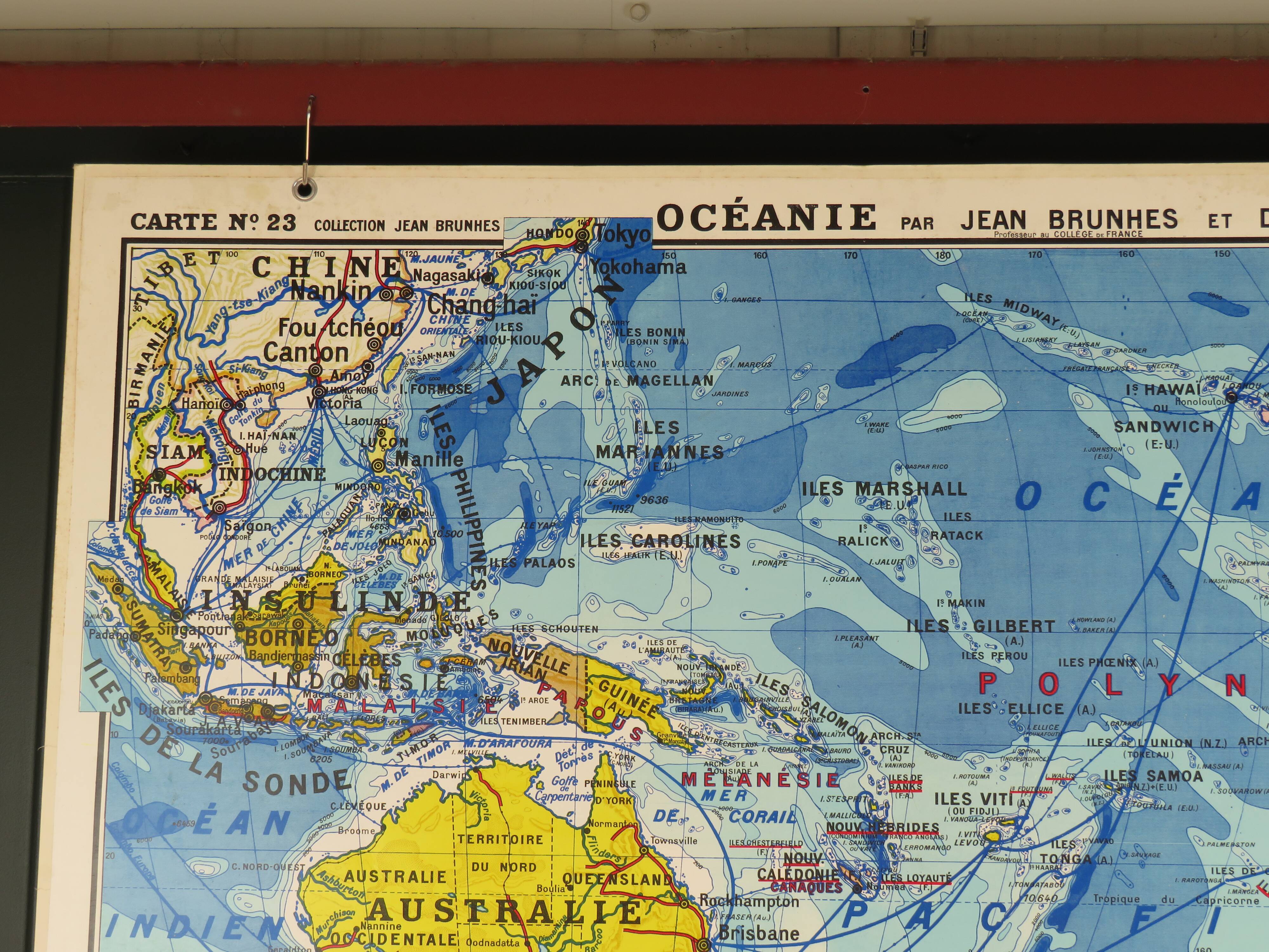 Old school card No.23 collection Jean Brunhes