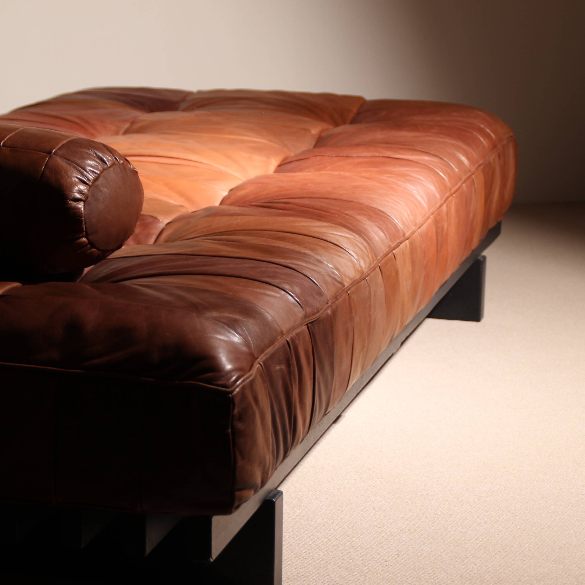 Daybed ‚DS-80‘ in Cognac Patchwork Leather by De Sede | Switzerland 1970s