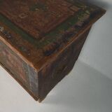 Antique solid wood trunk (circa 1890)