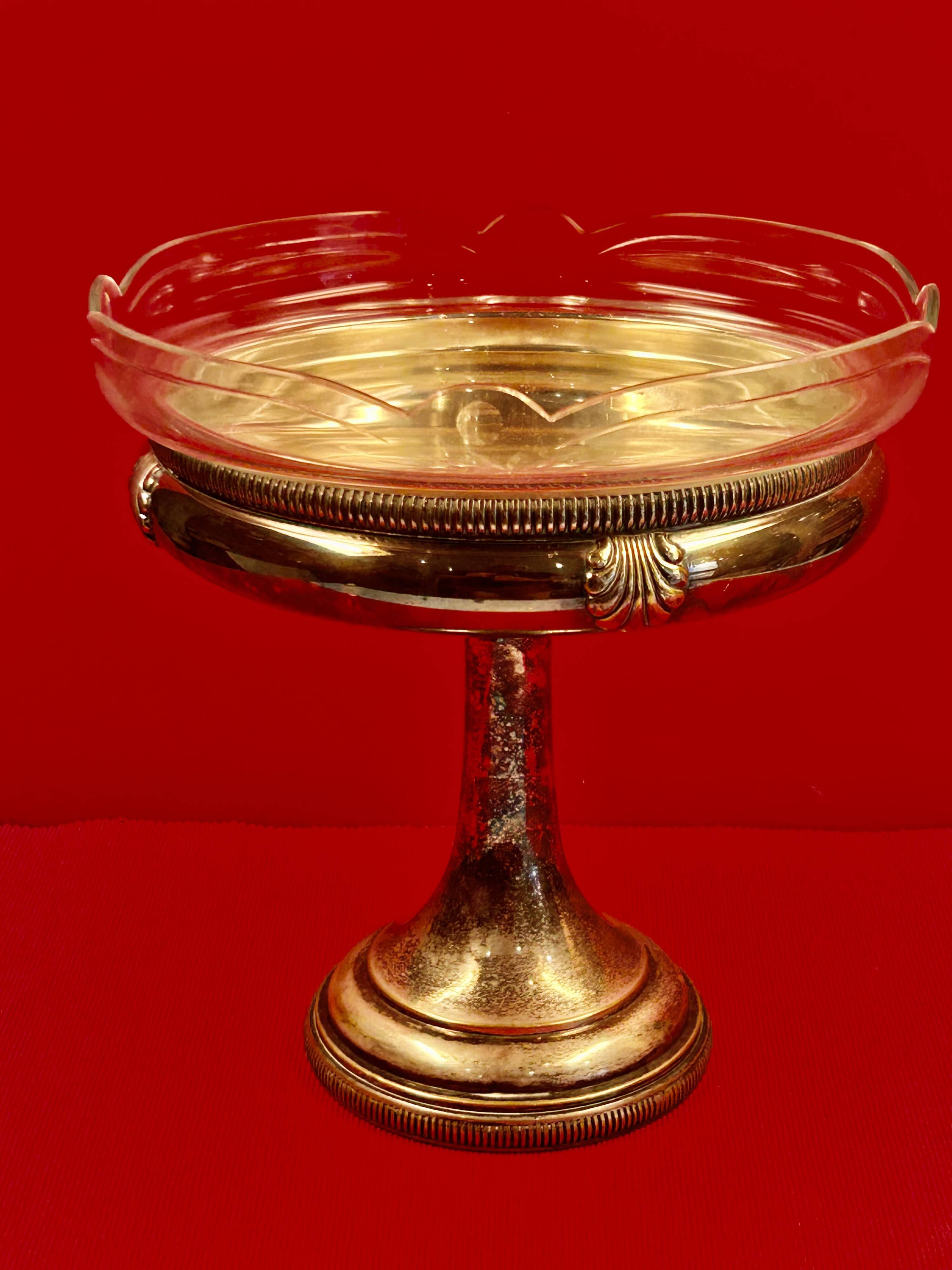 Art Deco fruit bowl in silver-plated metal and cut glass