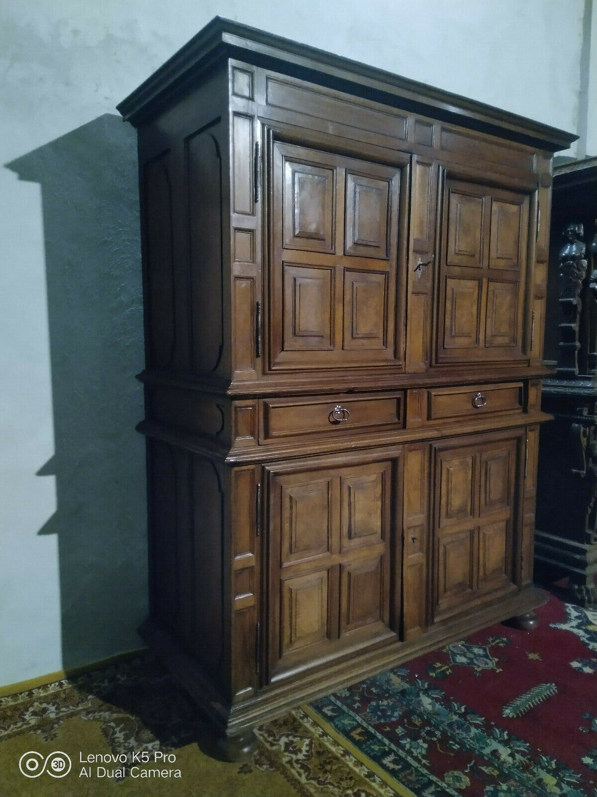 Buffet walnut period Louis XIII