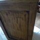 Petite armoire basse de campagne rustique chêne clair massif
