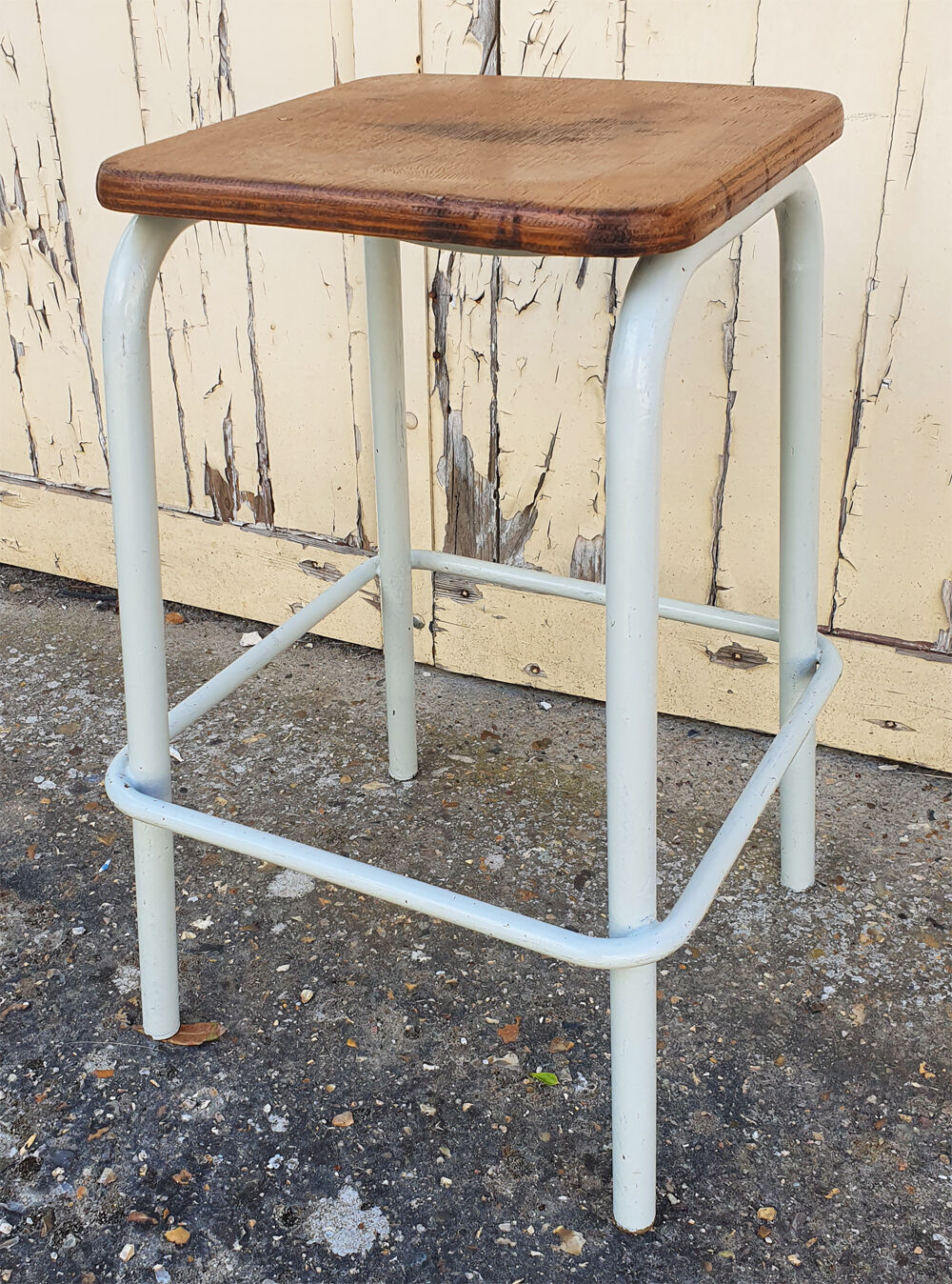 Tabouret industriel carré blanc bois et métal vintage