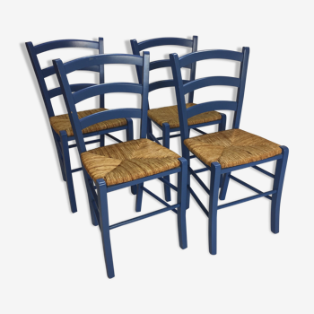 Lot of 4 decked blue chairs
