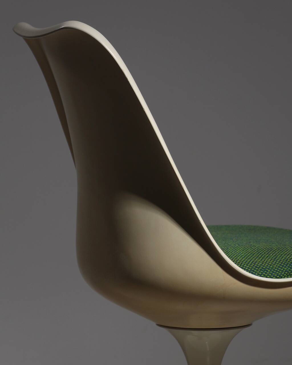 Knoll Saarinen Tulip Chair Green