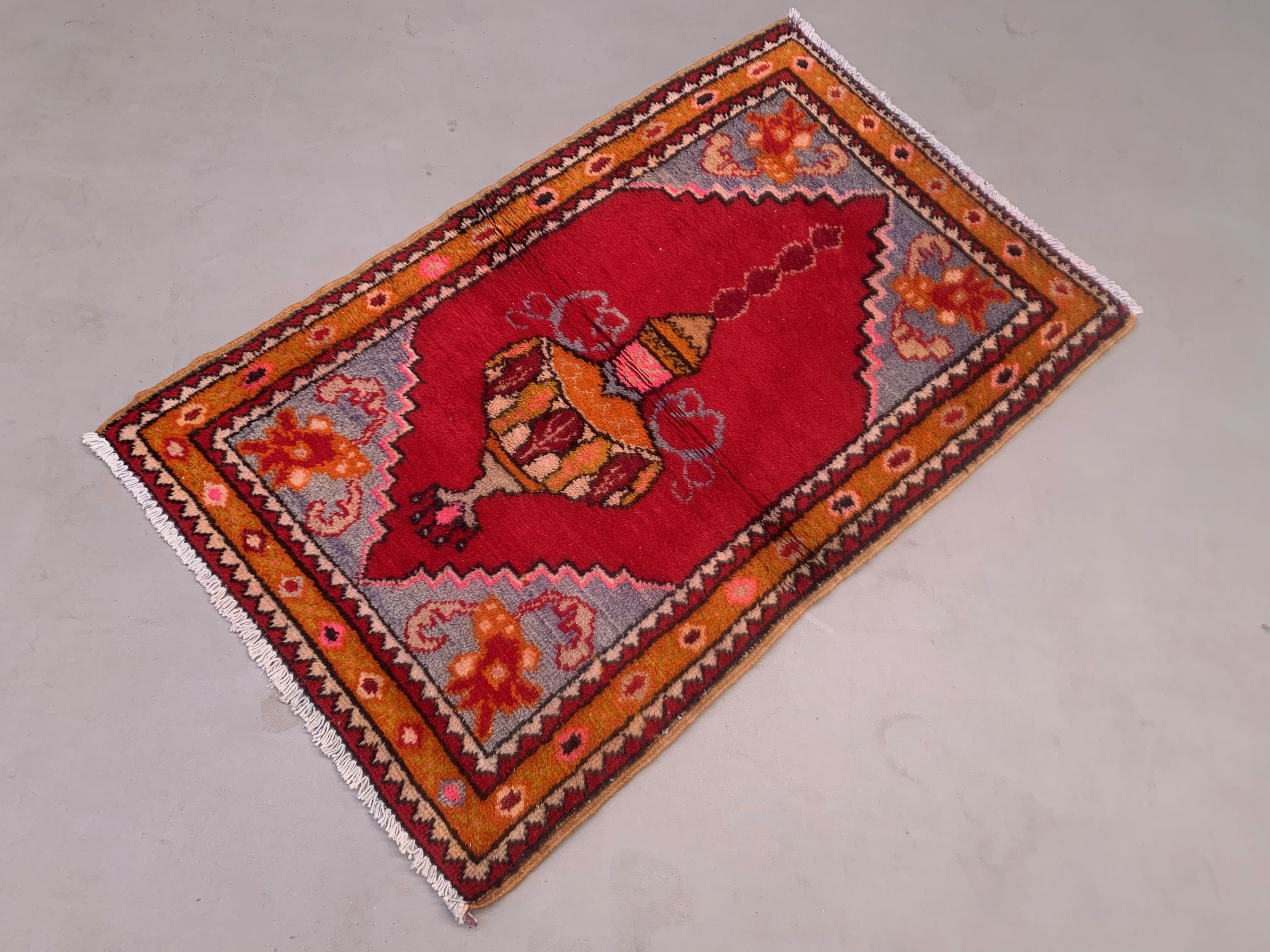 Old turkish oushak rug 118x74 cm vintage