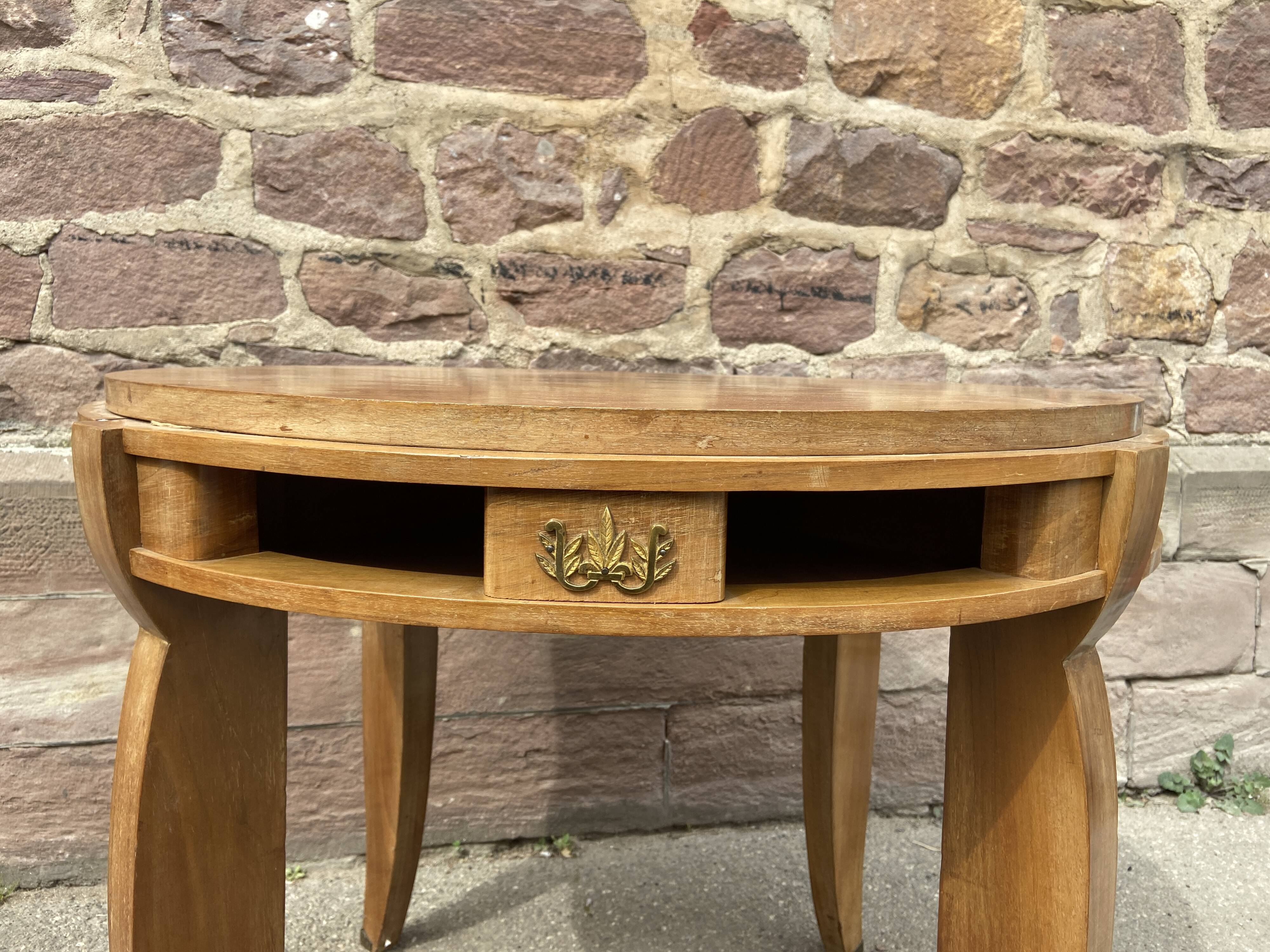 Art Deco pedestal table walnut 1950