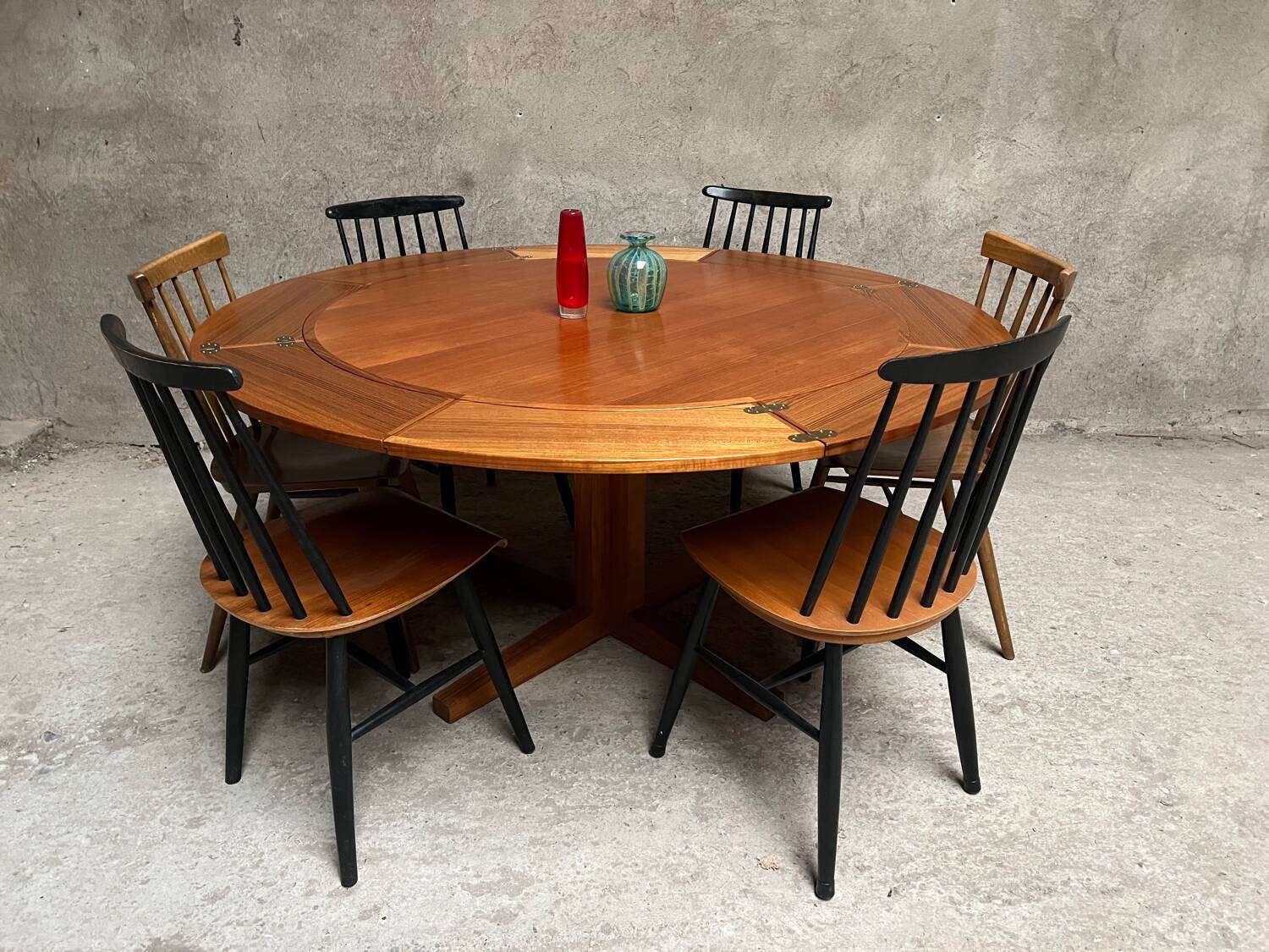 Scandinavian flip flap lotus table by drylund in teak 1960