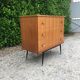 Commode vintage pieds compas metal