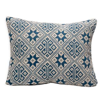 Blue cushion 40x50 cm