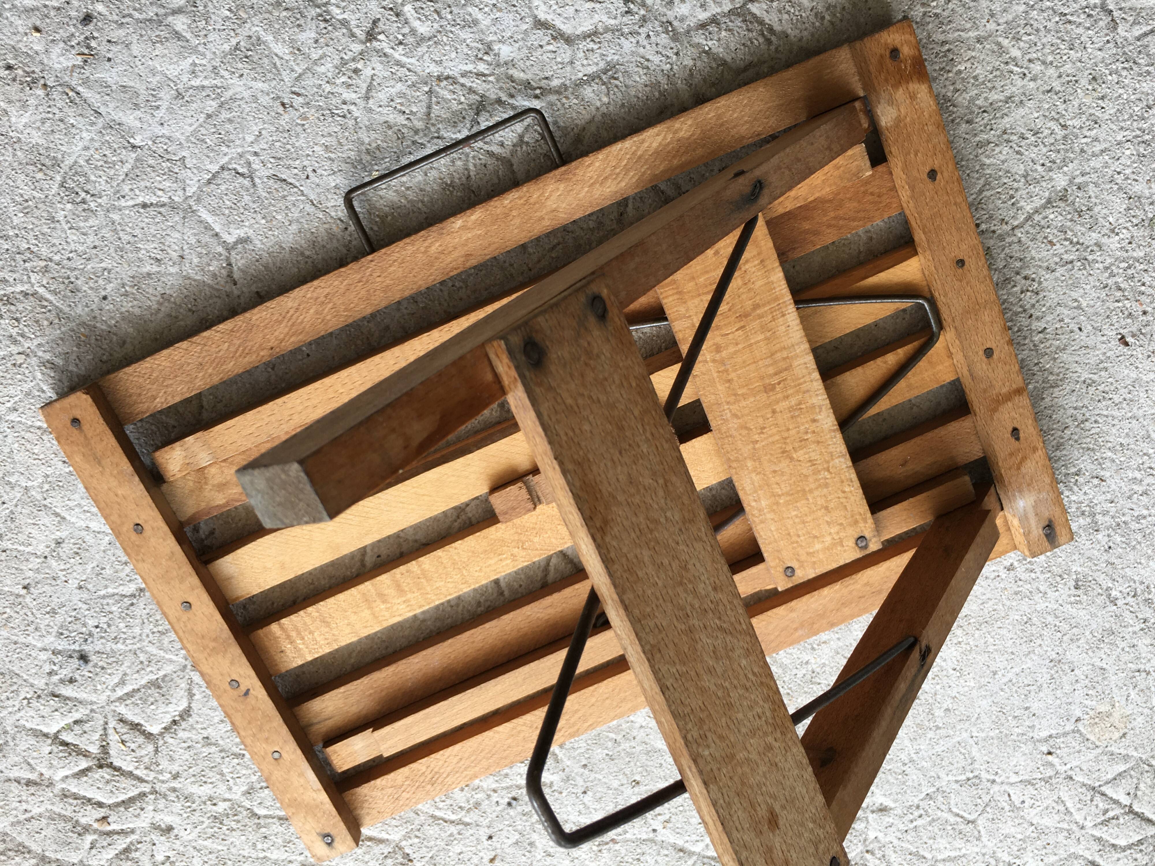 Folding wooden stool