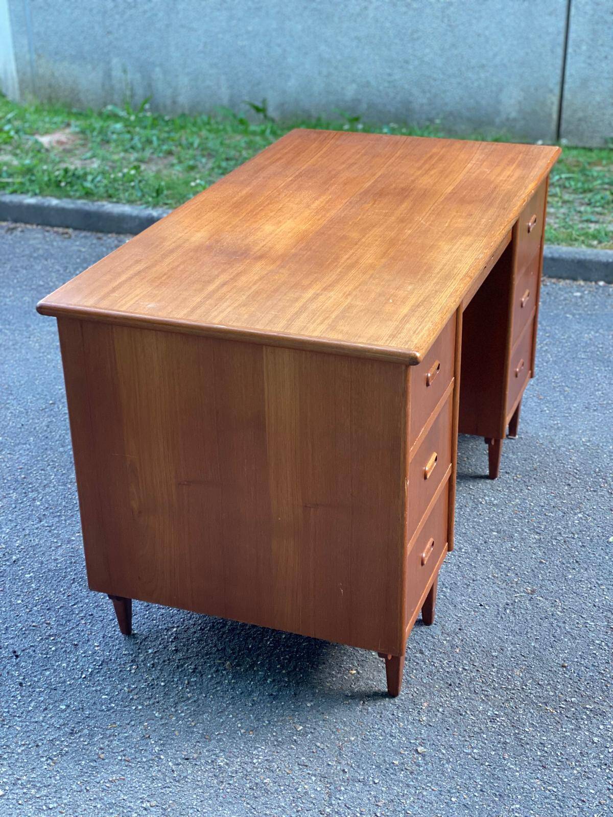Scandinavian teak desk 1970 Denmark