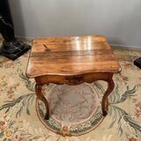 Middle table in walnut period Louis XV around 1730