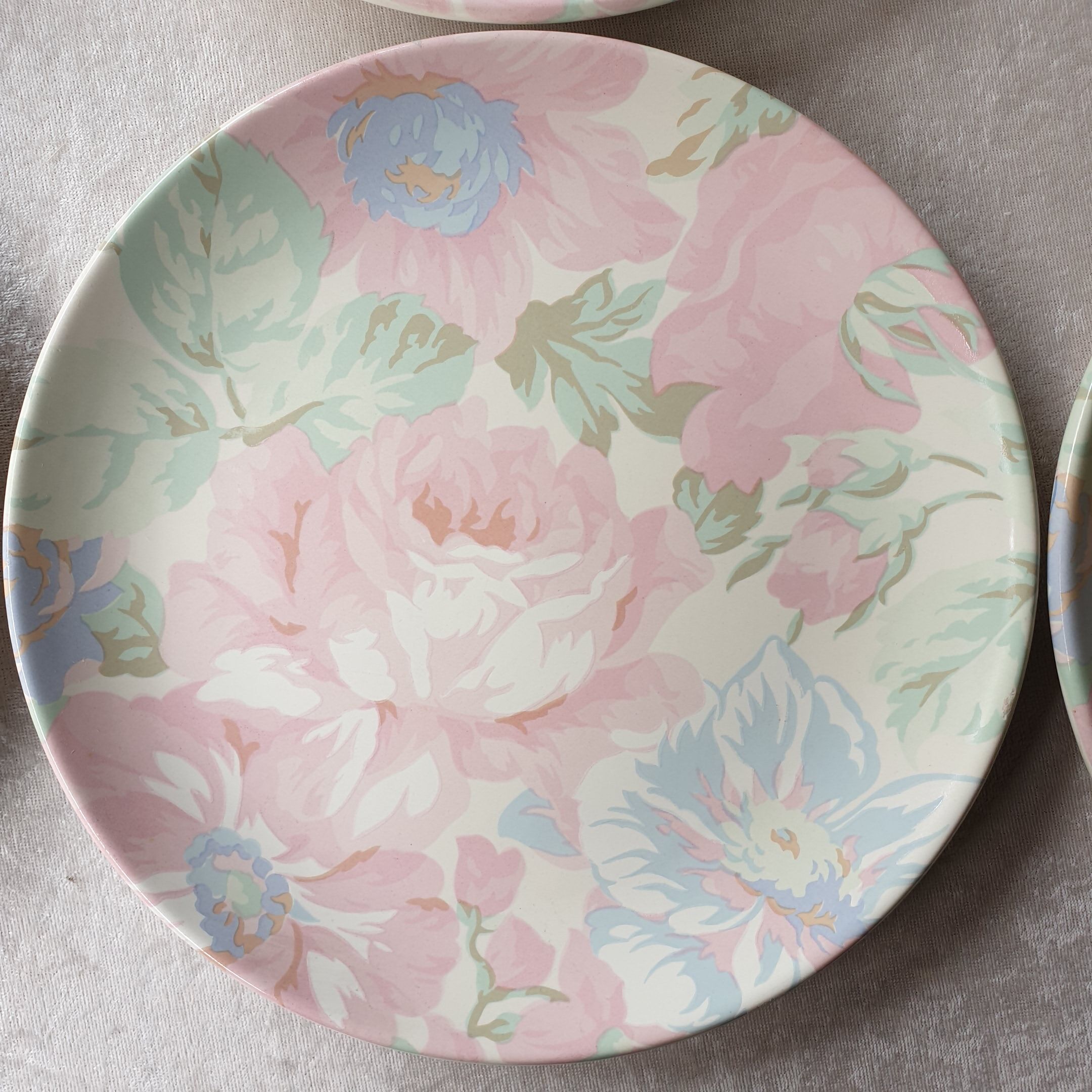 Floral plates