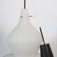 Suspension italienne en opaline satinée mid-century