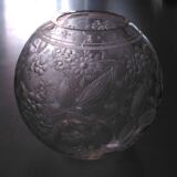 Vase ball engraved floral pattern