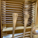 Silver metal cutlery set
