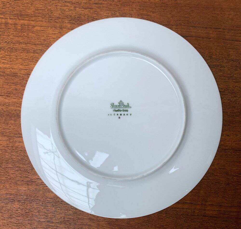 Vintage grey coffee service Secunda, made in Germany by Tapio Wirkkala for Rosenthal, set of 28.