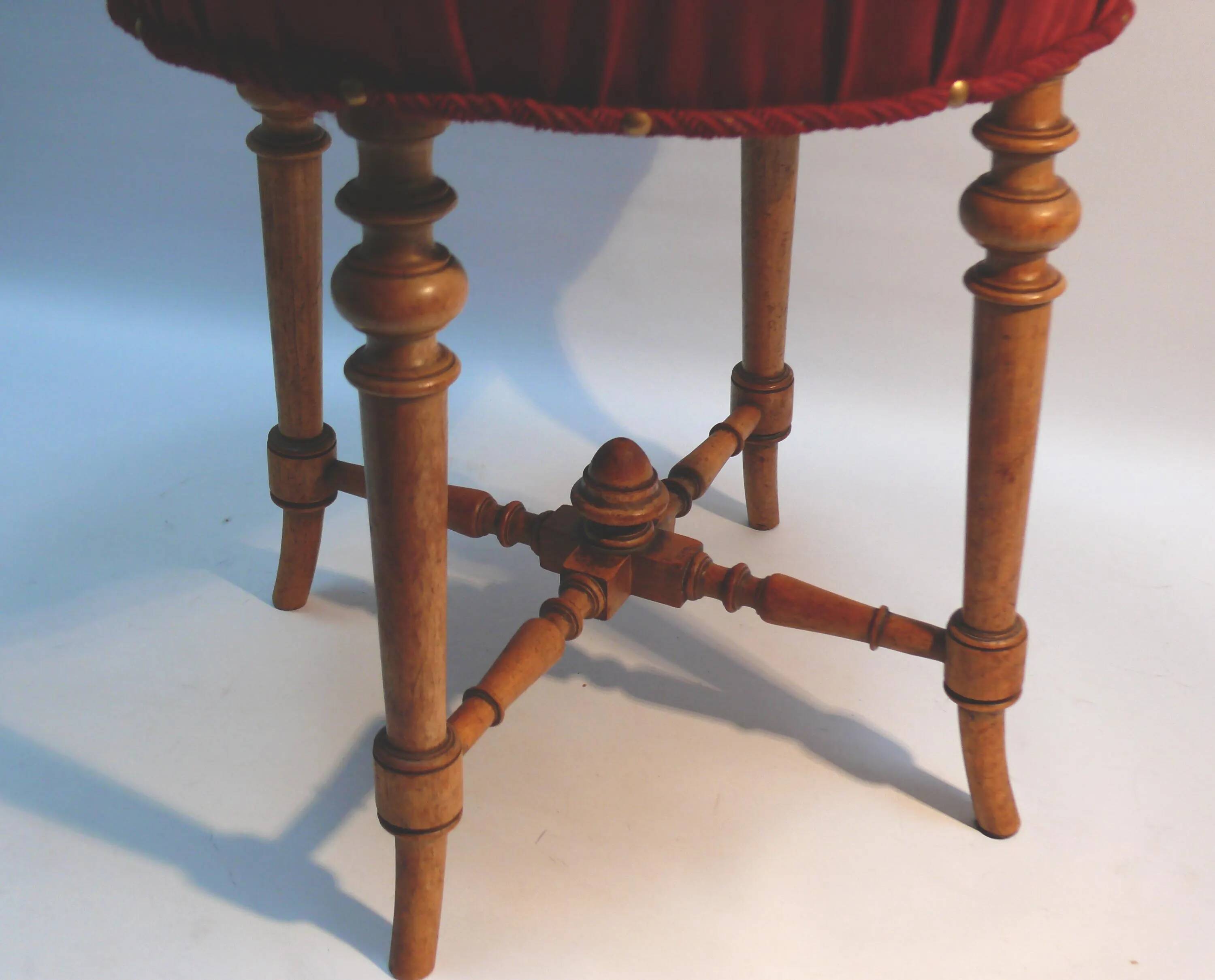 Antique stool / piano stool - upholstered, probably France - Napoleon III, circa 1880