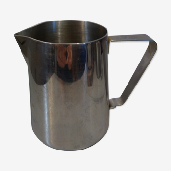 Stainless steel pitcher