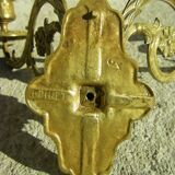 Paire d'anciens bougeoirs en applique de piano