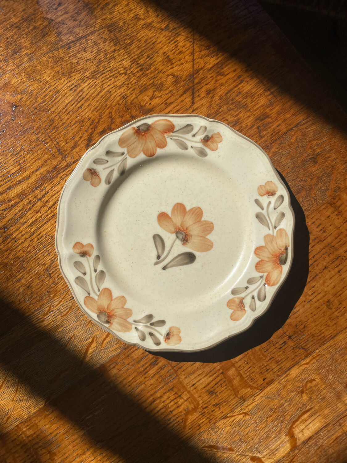 Vintage Sarreguemines dessert plates