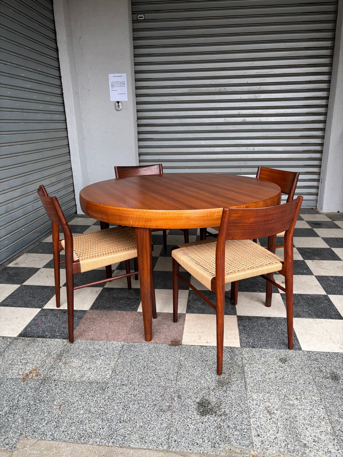 Table extensible en teck vintage