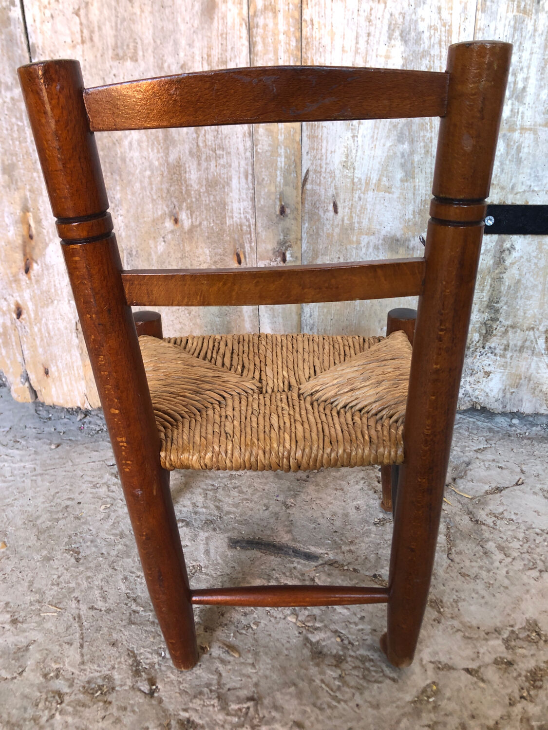 Chaise enfant assise paillée vintage