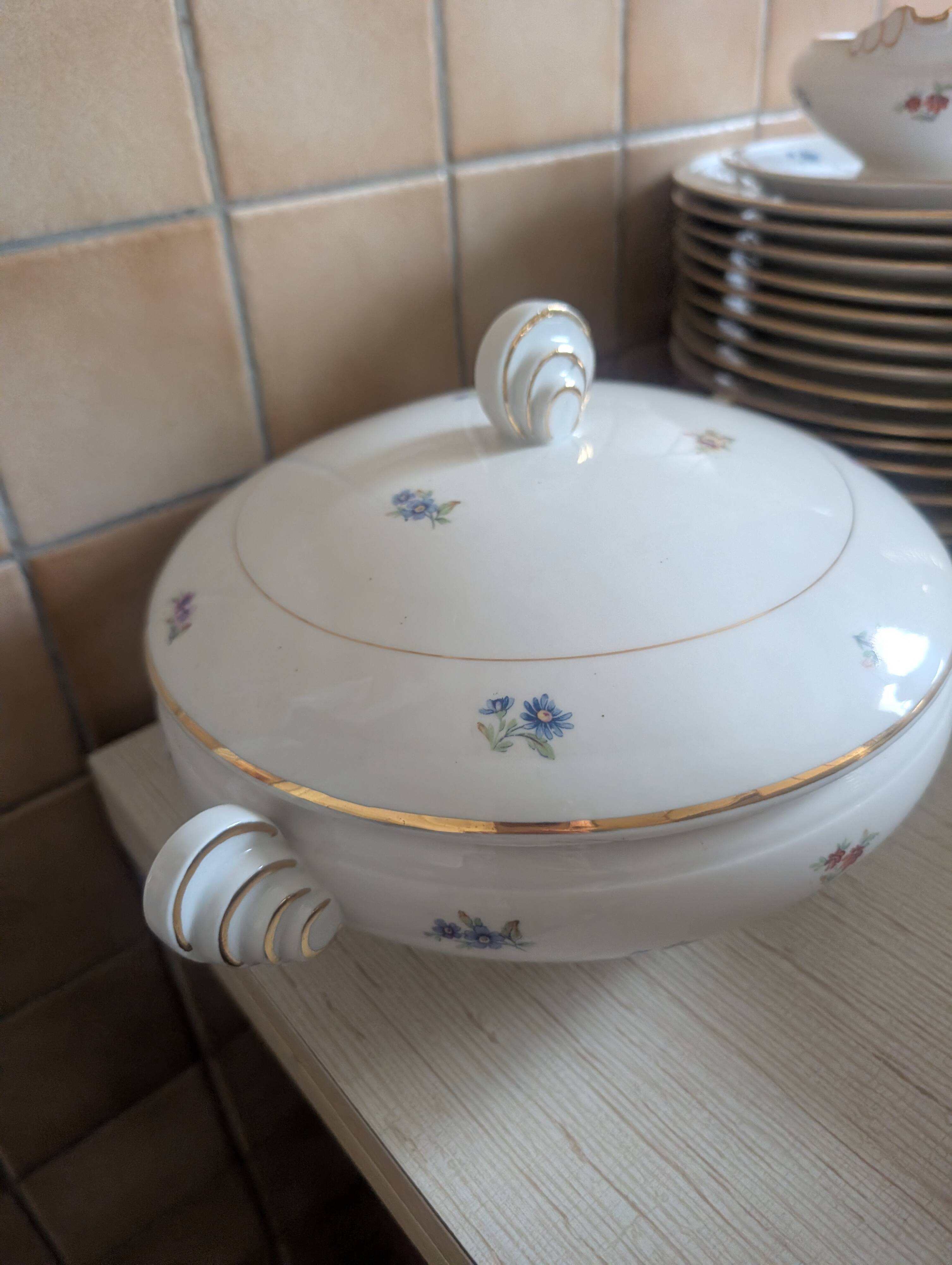 40s porcelain tableware from Limoges