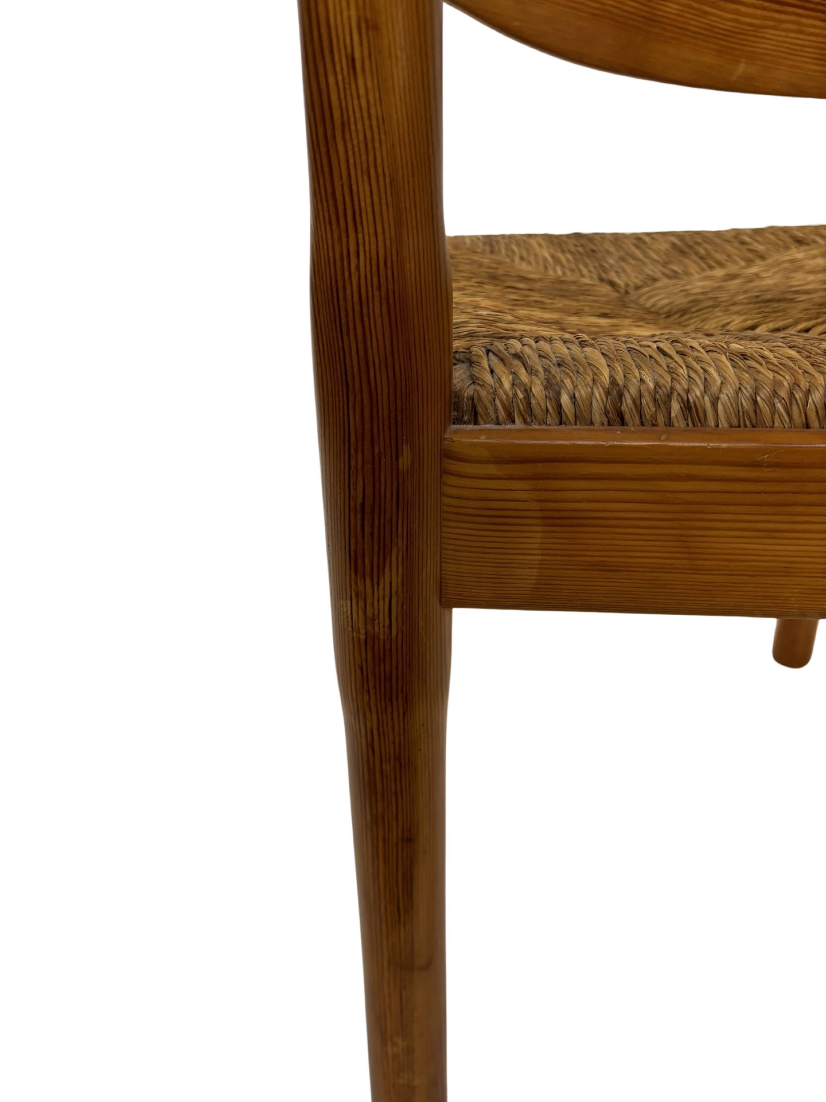 Carimate chair model 892 Vico Magistretti for Cassina