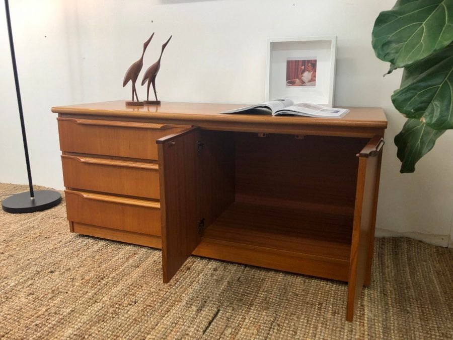 Scandinavian sideboard 121 cm