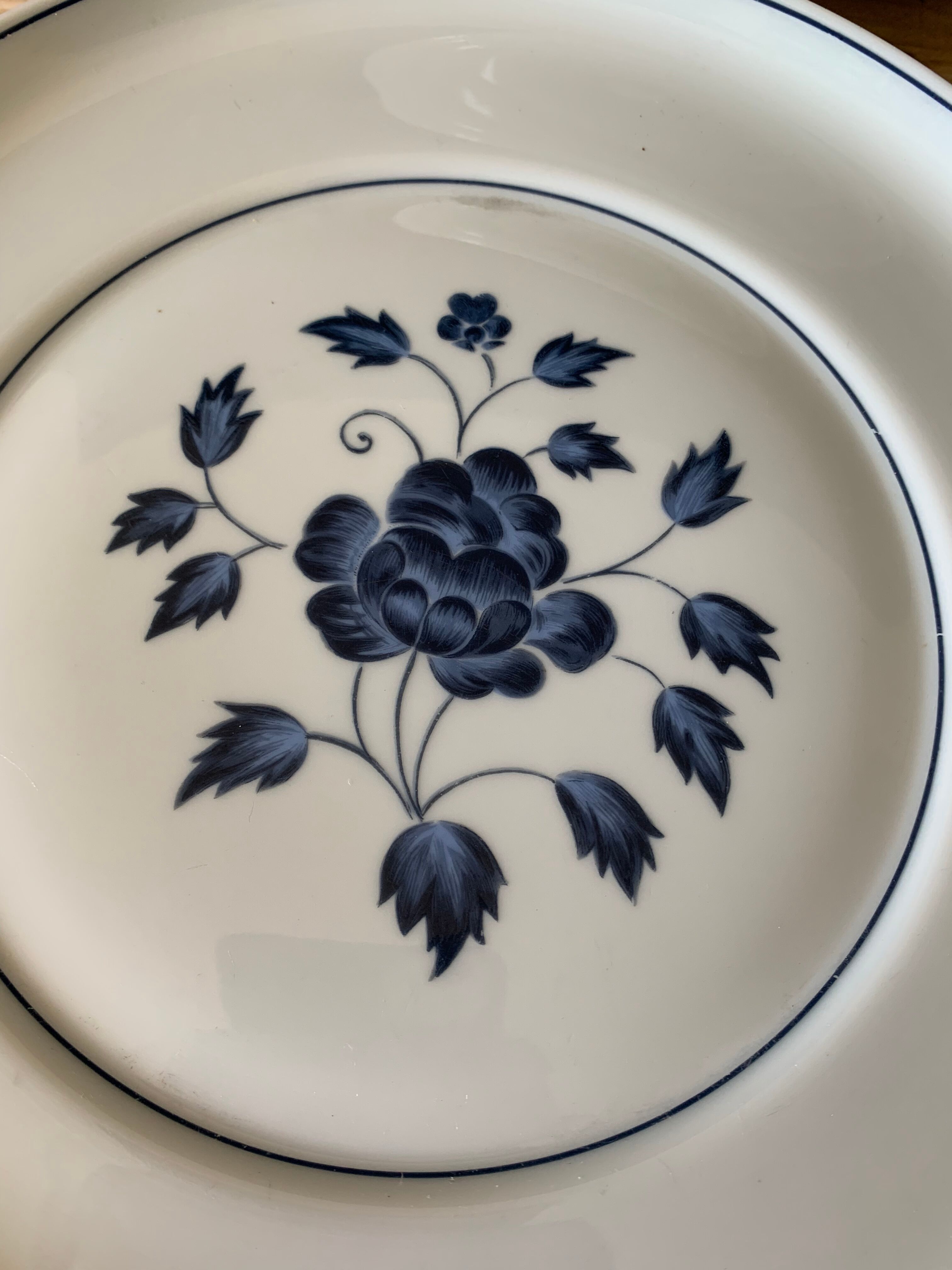 Porcelain plates Marc Held