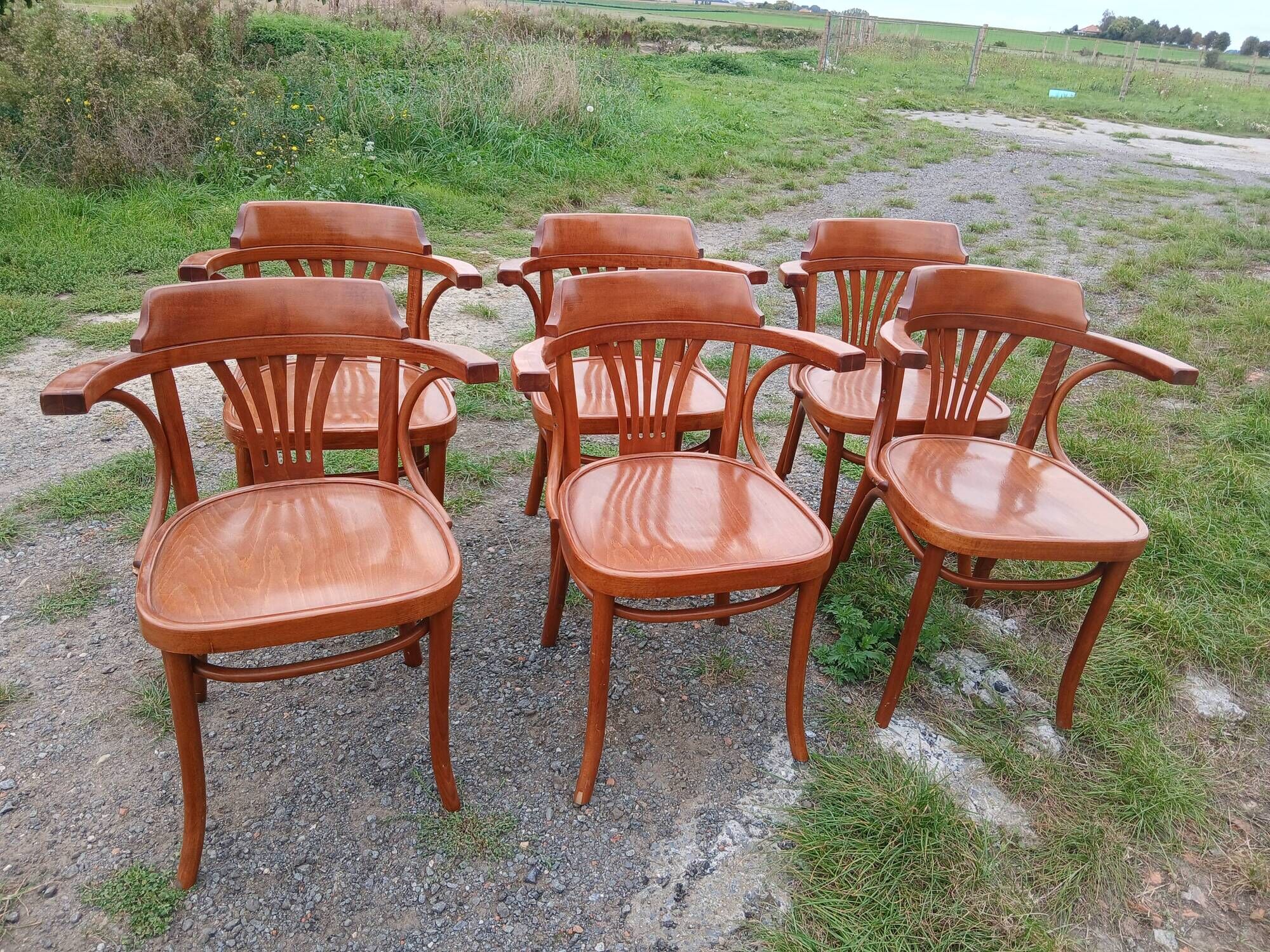 Chaises de bistrot