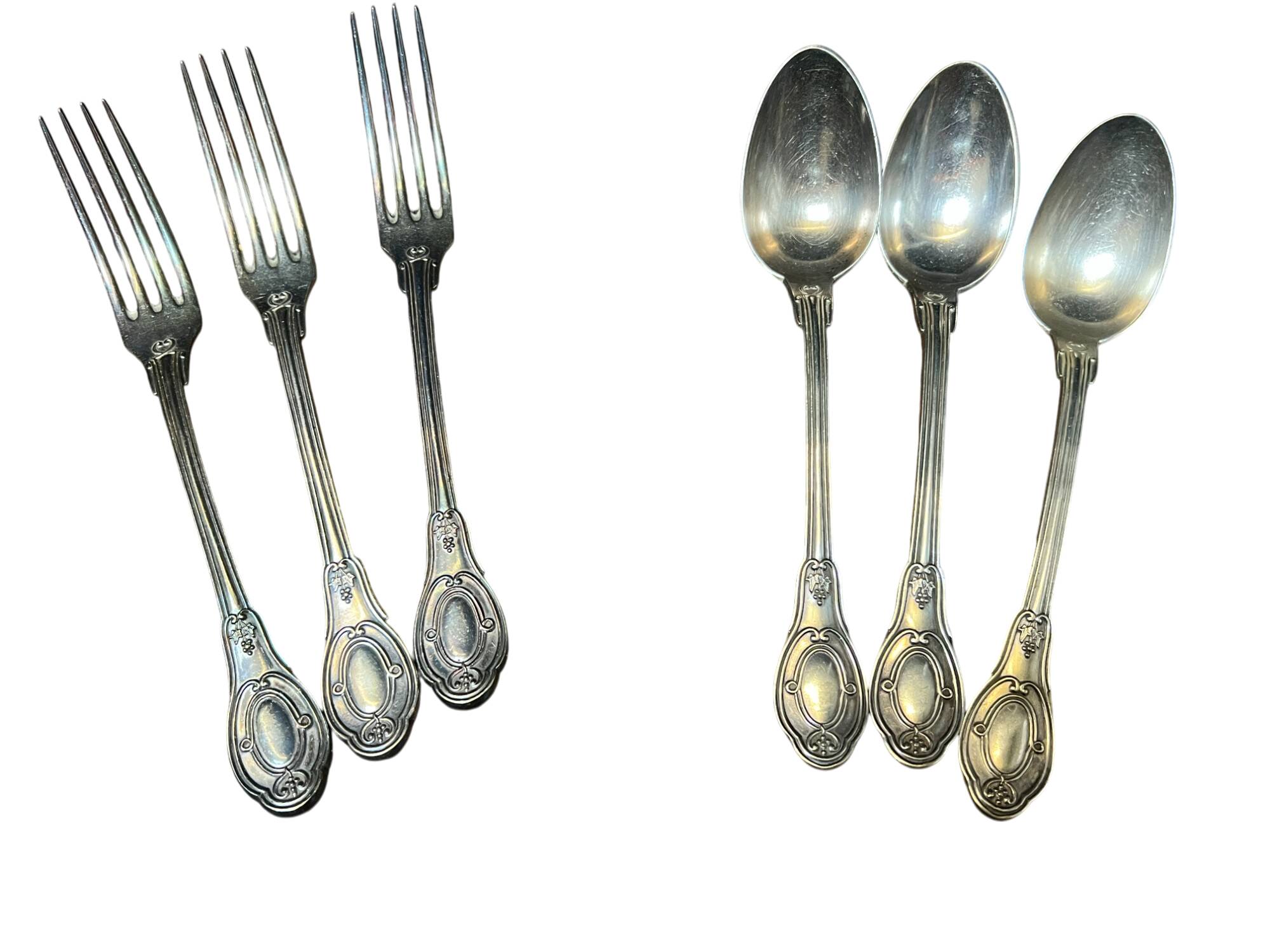 Silver plated cutlery set