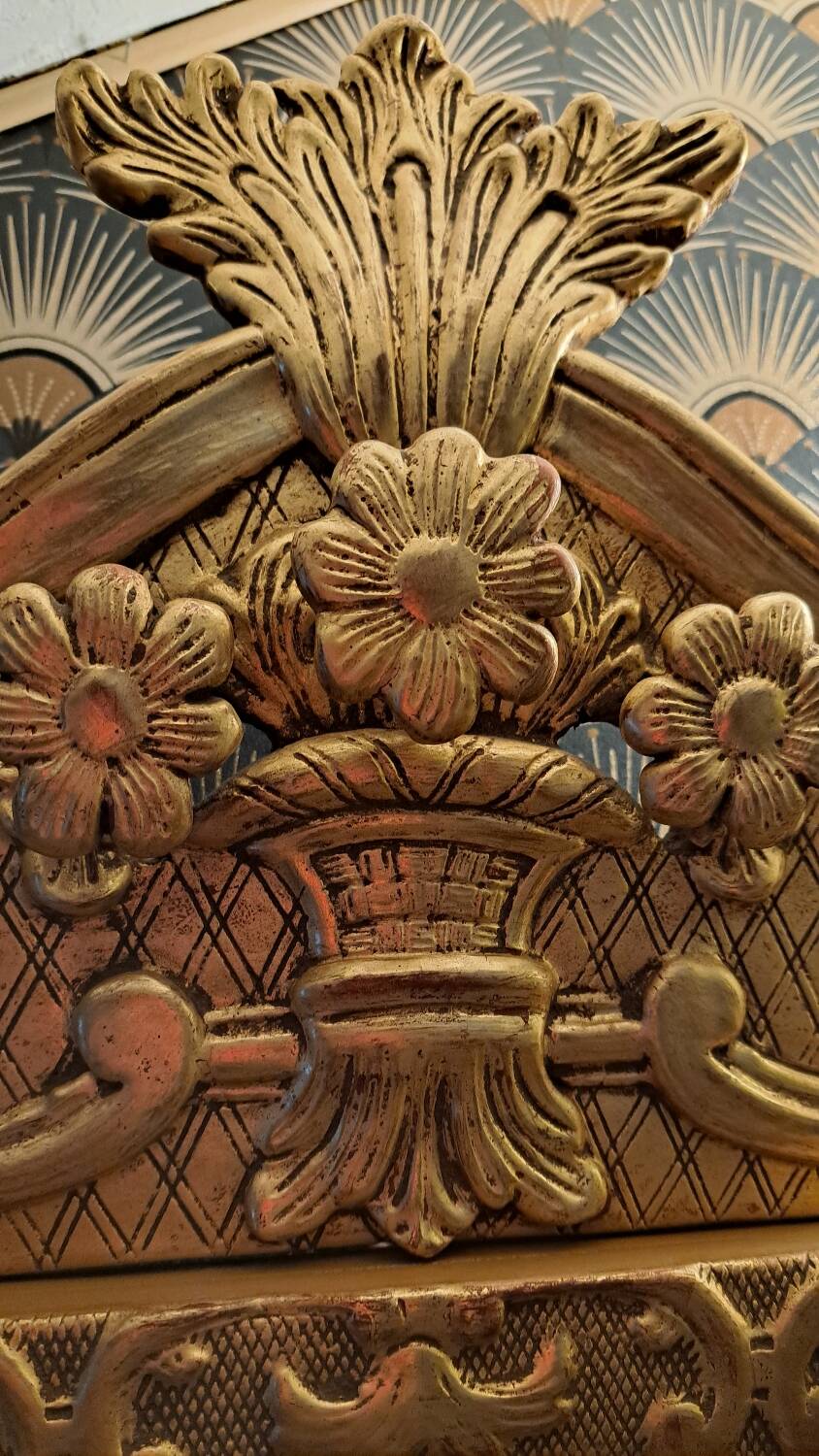 Golden mirror with pareclises from Baucaire