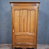 Louis XV style wardrobe in solid wood.