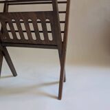 Wooden folding magazine rack