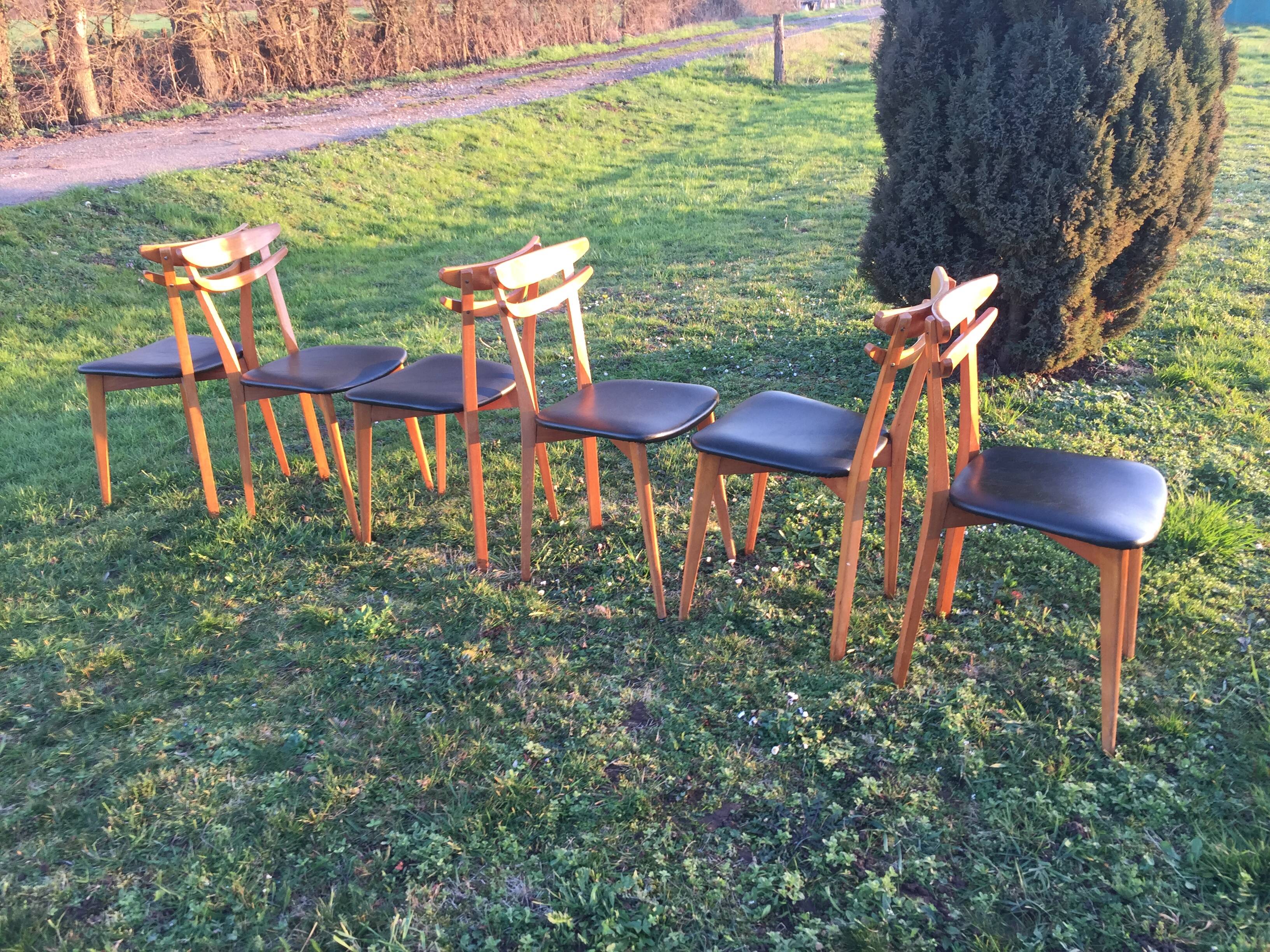 Series of 6 Scandinavian chairs