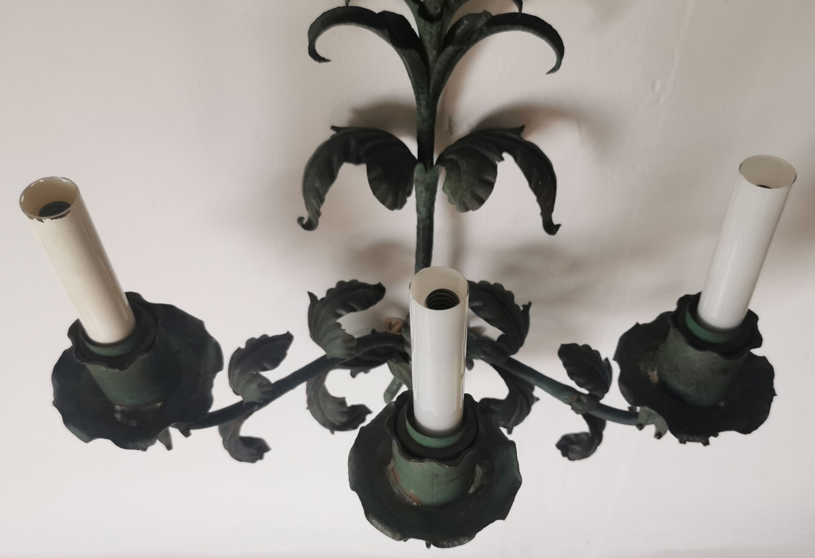 Wall lamp iron and sheet metal