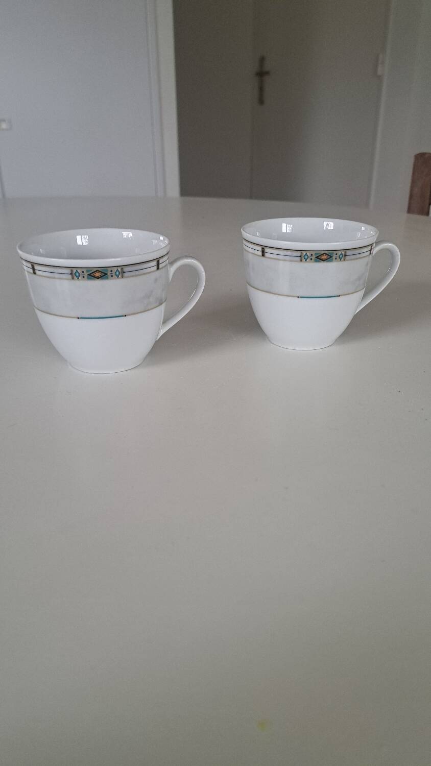 Set of 2 Winterling mugs