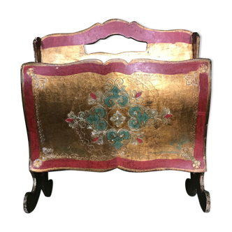 Magazine rack