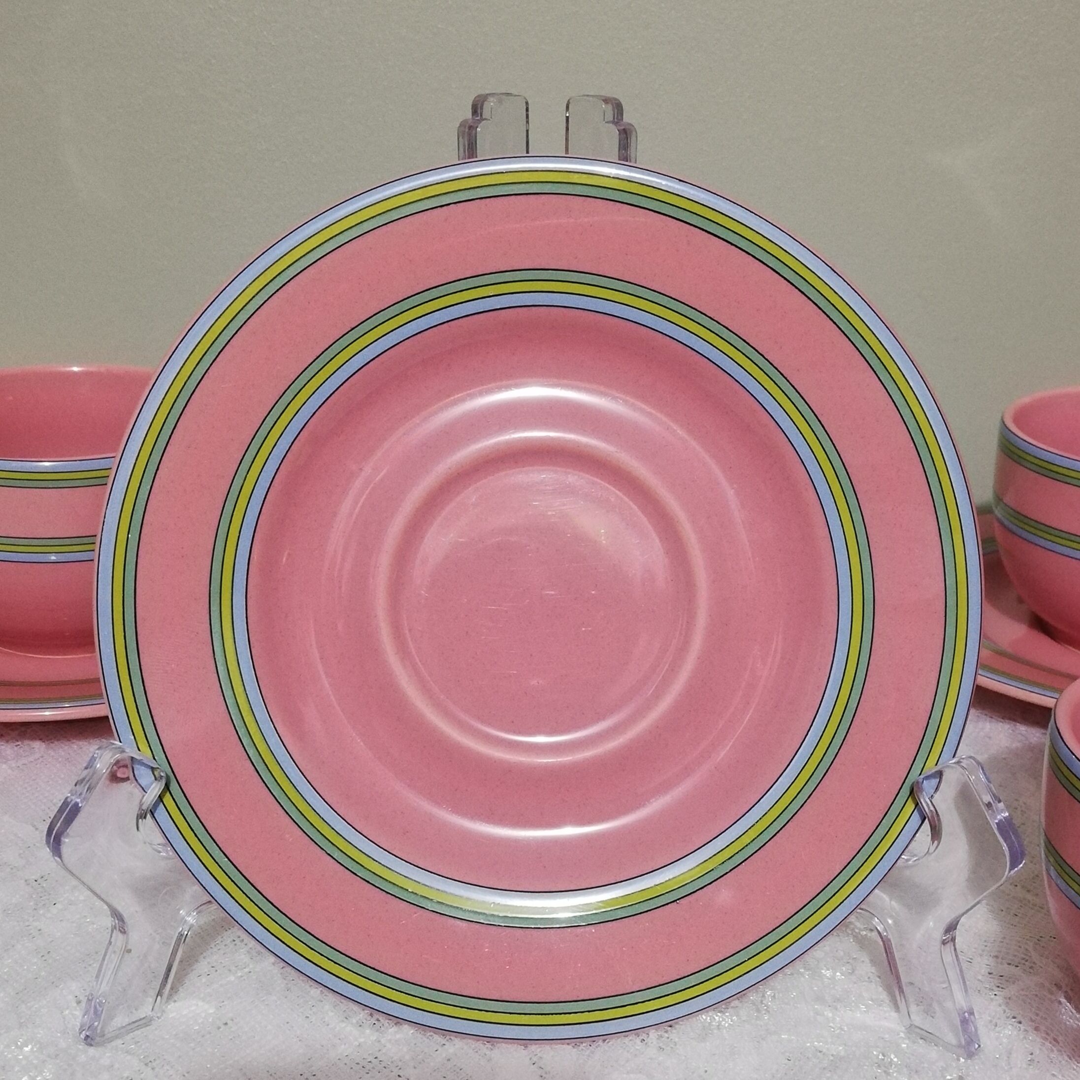 Trois tasses à café ou à thé en céramique allemande