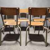 Lot of 6 school chairs