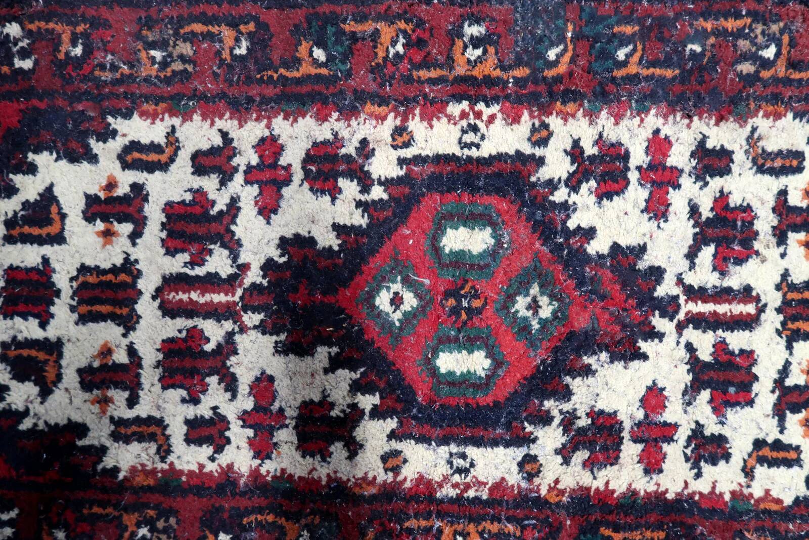 Handmade vintage Persian Hamadan rug 61cm x 123cm 1970s