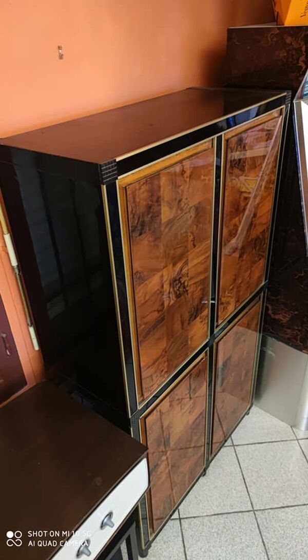 Meuble 4 portes en bois de placage de ronce de  noyer en damier