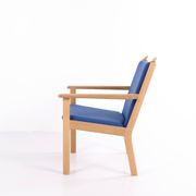 Hans J. Wegner – Lounge chair GE 284 – Getama – Oak & blue wool