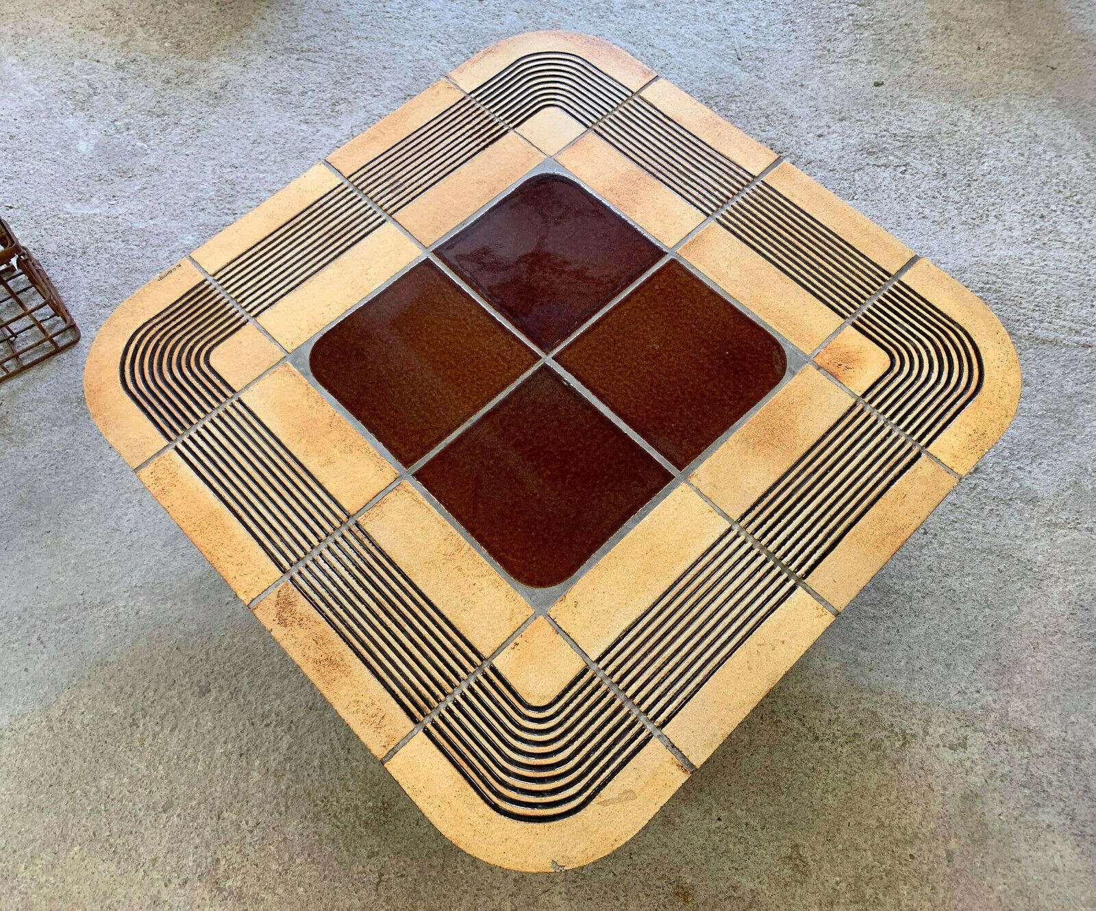 Coffee Table model Mambo around 1975, Roger Capron